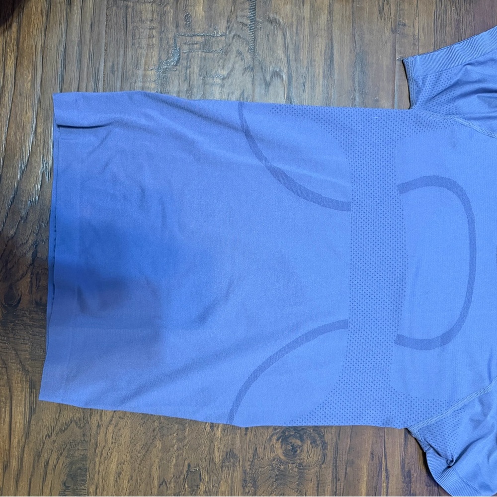 purple lulu short sleeve swiftly SIZE: 6